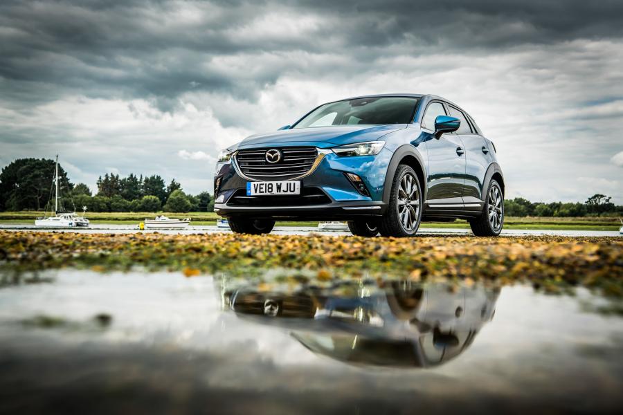  Mazda CX-3 2018 года  (UK) (фото 3 из 30)